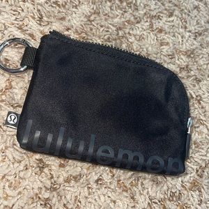 Lululemon key pouch